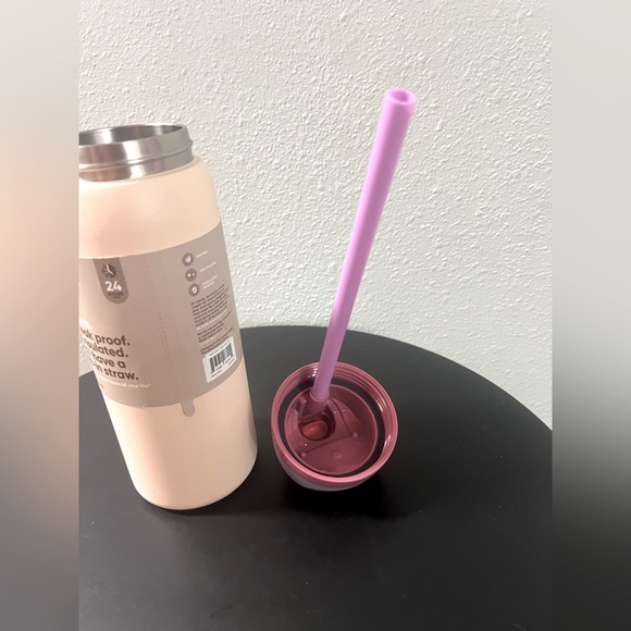 NWT Owala Free Sip Stainless Steel Tumbler Water Bottle Sandy Shores - Picture 7 of 7